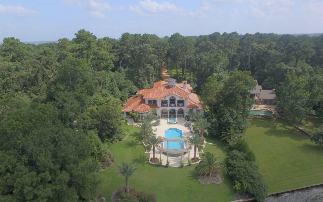Waterfront Home – Lake Conroe, TX